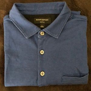 Men’s Banana Republic Polo tee